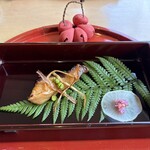 妙見石原荘 食菜石蔵 - 寒鰤、ヤーコン唐揚げ、島ラッキョ