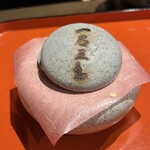 一石三鳥 - 本マグロねぎり　最中サンド