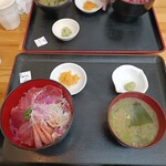 みなと市場 小松鮪専門店 - 