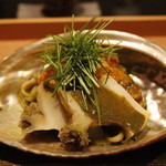 日本料理 晴山 - あわび、アワビ肝、うに、細いうどん