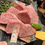 神戸牛焼肉 石田屋。Hanareの上 - 