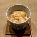 すしやのたい悟 - 茶碗蒸し。香ばしい桜えびに百合根、下足や貝ひも、今回は平貝も入ってました(ﾉ◕ヮ◕)ﾉ*.✧まさに海鮮茶碗蒸し！