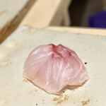 すしやのたい悟 - アラのお刺身。じゅんさんご注文✨