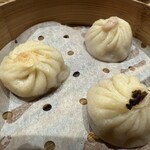 台湾料理 REAL台北 - 帆立、トリュフ、蟹の小籠包