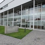 杉乃家 - お店が入っている二本松市民交流センター。