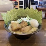 一刀家 - 一刀盛りラーメン 醤油（1,200円）＋のり増（食べログ クーポン）