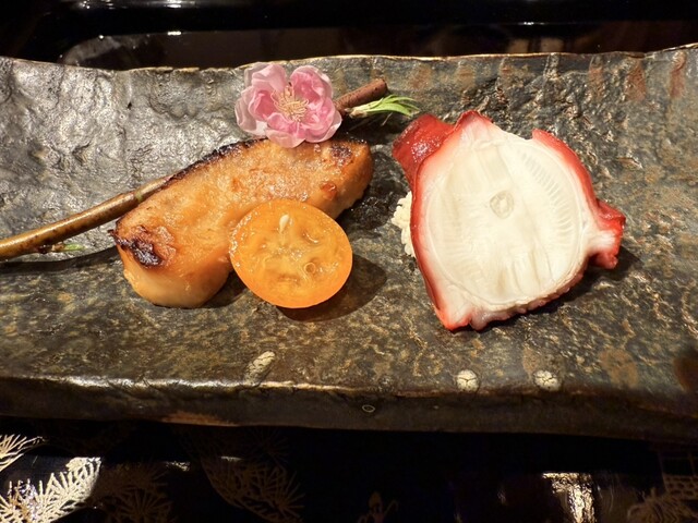 中杉山 はんぞう - 北四番丁（食堂）の写真