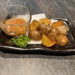 しなもん堂 - インカの目覚めフライ塩辛添え