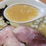 極汁美麺 umami - スープ