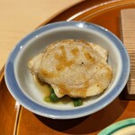 銀座 しのはら - 瀬戸内のトラフグ　焼いてみぞれ酢
