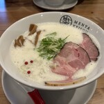 麺や 勁草 - 濃厚鶏白湯ラーメン