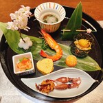 厨 花膳 - 八寸 だし巻き卵他