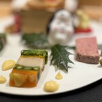 銀座 大石 - 八寸 前菜盛り合わせ 節分 フォアグラムース シャーベット・野菜とほたてゼリー寄せ・鰤 蕪 ゼリー寄せ・パテドカンパーニュ