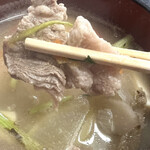 越後屋 - 豚汁　豚肉厚切りで多すぎ‼️