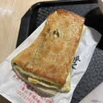 阜杭豆漿 - 焼餅　玉子　この焼き具合も　なかなか