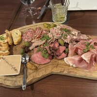 ワカヌイ グリル ダイニング バー 東京 - 自家製シャルキュトリー