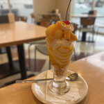 ベツ・バラーレ - マンゴースモールパフェ