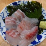 大衆酒場 西もり - クロダイ刺　450円