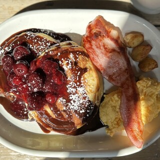 ブレックファースト&ブランチ ジェイドファイブ_1