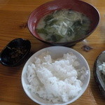 Wabouzu - ご飯、味噌汁、高菜