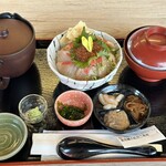 Toku Zou Maru Kinmedai no Eki Izu Kogen - 