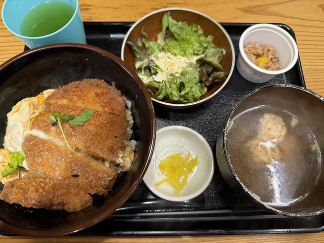 Koshu Niku Robata Sumi to Yamanashi Chayaba Cho Honten