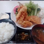 すずめ食堂 - 料理写真: