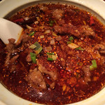 麻辣王火鍋 - 牛肉の激辛煮込み