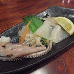 気まぐれ亭 - イカ刺し[390円]