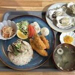 カキテラス波音 - 料理写真:牡蠣ランチプレート