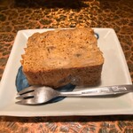 タイニーカフェ - バナナケーキ