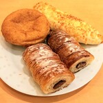 ブーランジェリ･エ･カフェ　オブジェ - 食べほ4♡ブルドポークのカレーパン♡チーズスティック♡プロヴァンス♡×2