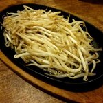 塩梅 - ランチサービスのもやし炒め！