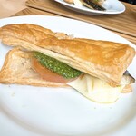 飛行船スタイル 南條 - サバのパイ