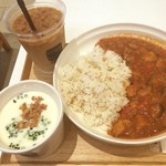 Soup Stock Tokyo - 今日のランチは「ラタティウユカレーとヴィシソワーズ」のセット♡