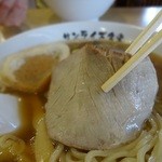 マルミ・サンライズ食堂 - チャーシューは2枚の時もあります