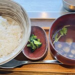 鉄板和食とワイン 萬鉄 - 