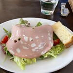 トラットリア エ ピッツェリア アミーチ - サラダ