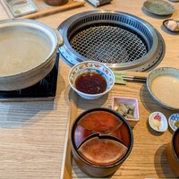 しゃぶしゃぶと焼肉 わにく ミッドランドスクエア店 - 