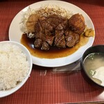 HONMACHI 豚テキ - 