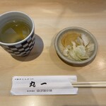 丸一 - お茶とお新香