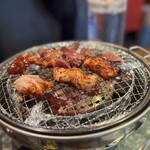 松阪食堂 - 一気に焼きます