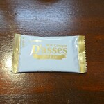 キッチン ブルー グローブ - お菓子のアップ