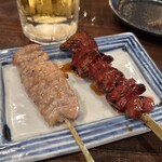 御厨酒場 えびす - せせり（塩）　情熱レバー（タレ）