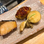 炭火割烹とも - お晩酌コース(ブリ幽庵焼き、にんにくスプラウト、蕗味噌、蓮根つくね、新じゃが)