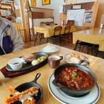 ザ キャンプファイヤー グリル＆カフェ バー ミナカミ - 