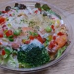 Rabuthikkudokojimatei - トラウトサーモンのマリネのサラダ：497円