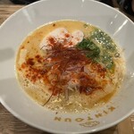 きんとうん - 旨辛白湯ら〜めん