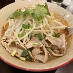 タイ屋台食堂 クルアチャオプラヤー - トムヤムラーメン