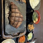 感動の肉と米 東浦店 - 